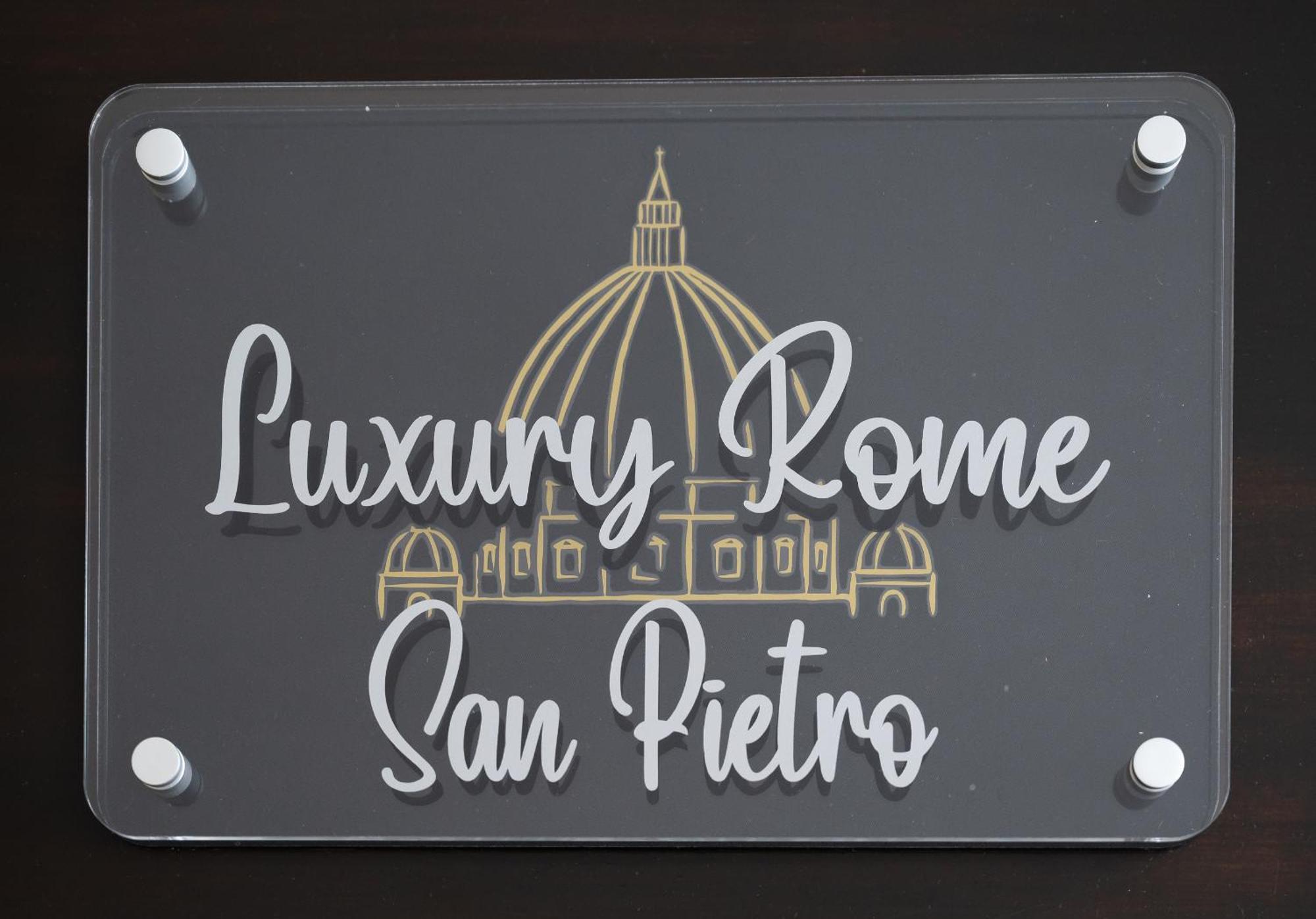 Luxury San Pietro Apartment Rom